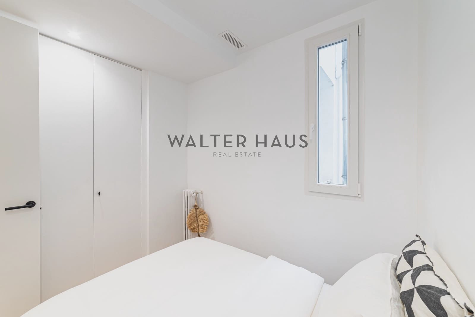 3 soveværelse Lejlighed til salg i Madrid by - € 1.195.000 (Ref: 9123581)