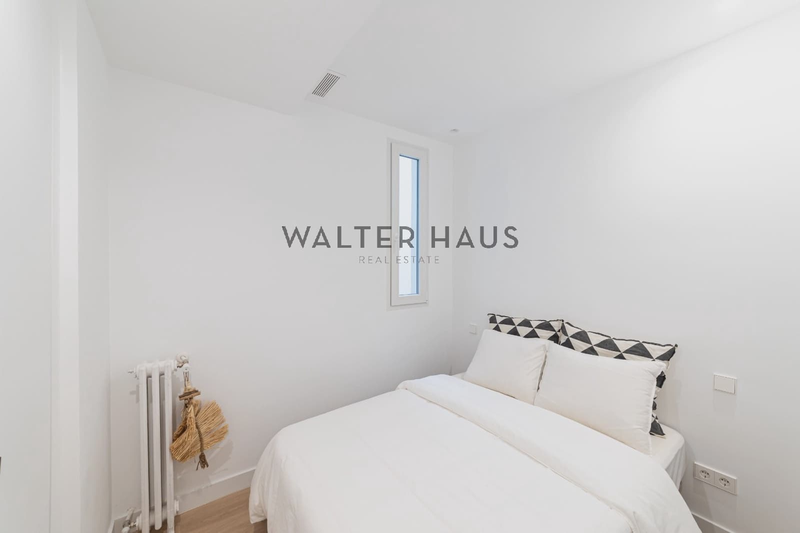 3 soveværelse Lejlighed til salg i Madrid by - € 1.195.000 (Ref: 9123581)