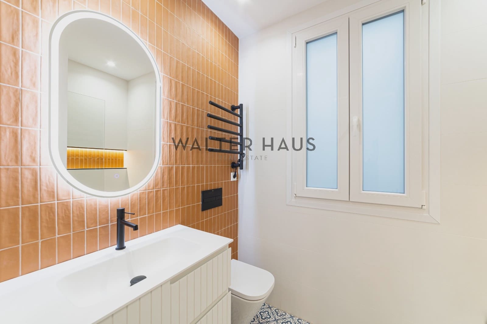 3 soveværelse Lejlighed til salg i Madrid by - € 1.195.000 (Ref: 9123581)