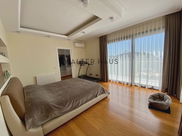 4 bedroom Villa for sale in Sant Feliu de Guíxols - € 2,000,000 (Ref: 9123907)