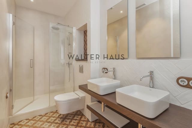 2 bedroom Flat for sale in L'Antiga Esquerra de L'Eixample, Barcelona city - € 875,000 (Ref: 9123908)