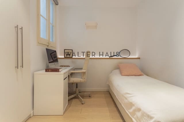 2 bedroom Flat for sale in L'Antiga Esquerra de L'Eixample, Barcelona city - € 875,000 (Ref: 9123908)