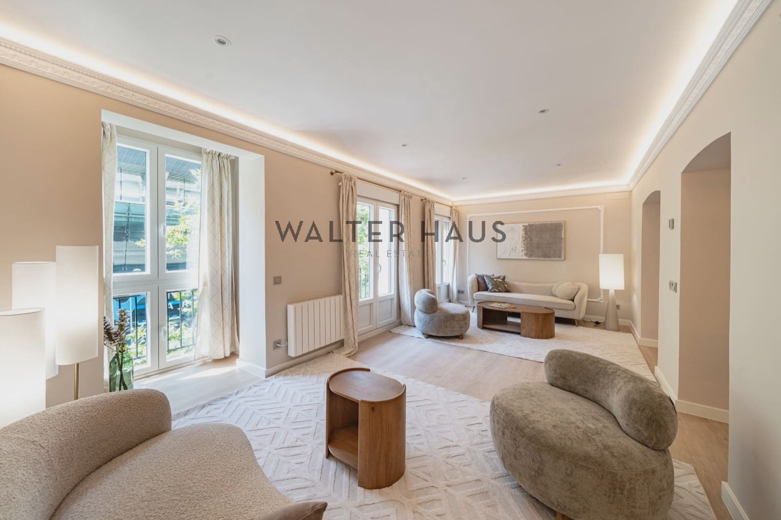 2 slaapkamer Flat te koop in Madrid stad - € 1.440.000 (Ref: 9126020)