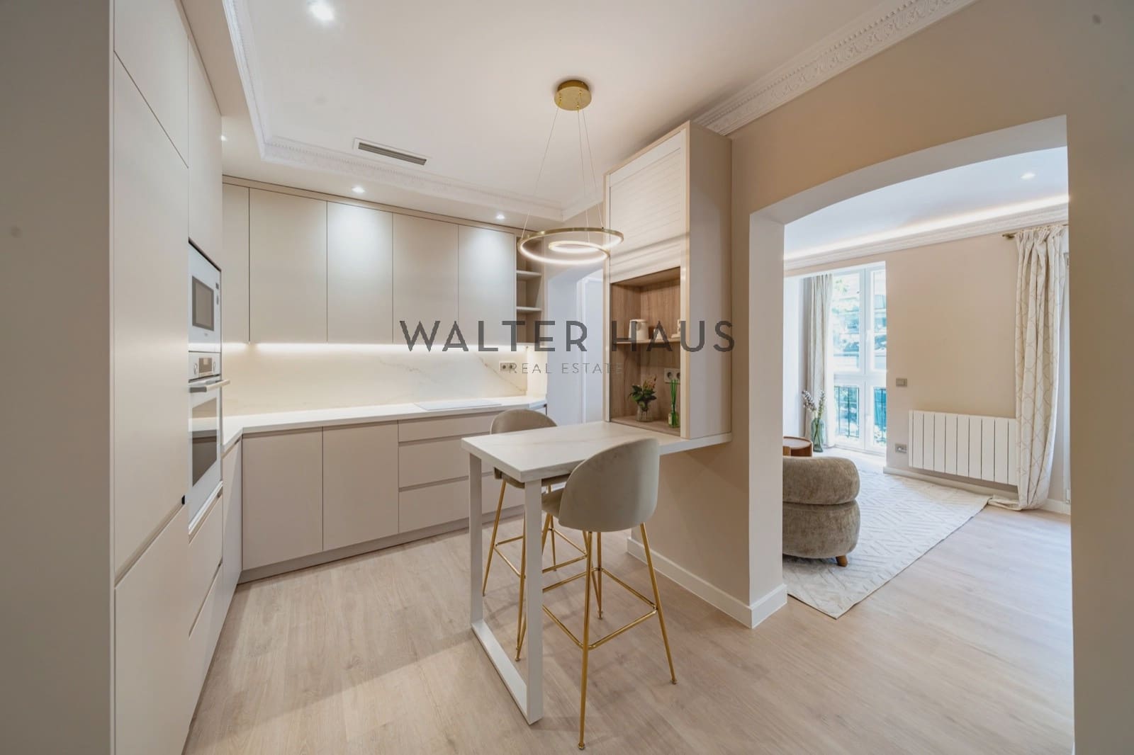 2 slaapkamer Flat te koop in Madrid stad - € 1.440.000 (Ref: 9126020)