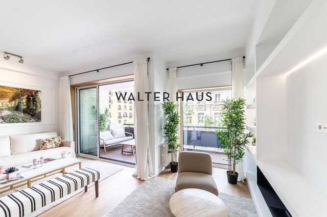 3 soveværelse Lejlighed til salg i Almagro, Madrid by - € 2.490.000 (Ref: 9126320)