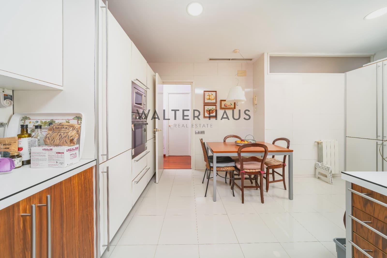 4 bedroom Flat for sale in Barcelona city - € 1,495,000 (Ref: 9127813)