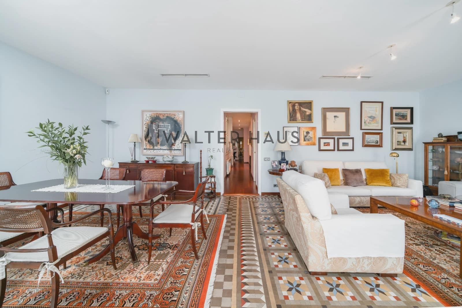 4 bedroom Flat for sale in Barcelona city - € 1,495,000 (Ref: 9127813)