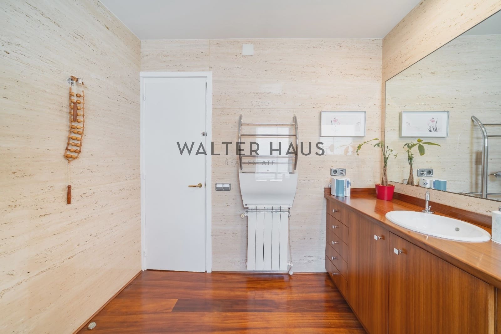 4 bedroom Flat for sale in Barcelona city - € 1,495,000 (Ref: 9127813)