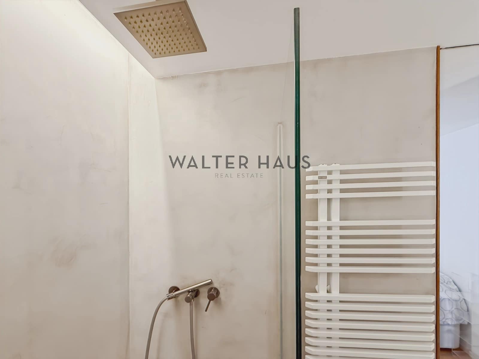 4 soverom Leilighet til leie i Barcelona by - € 5 500 (Ref: 9129274)