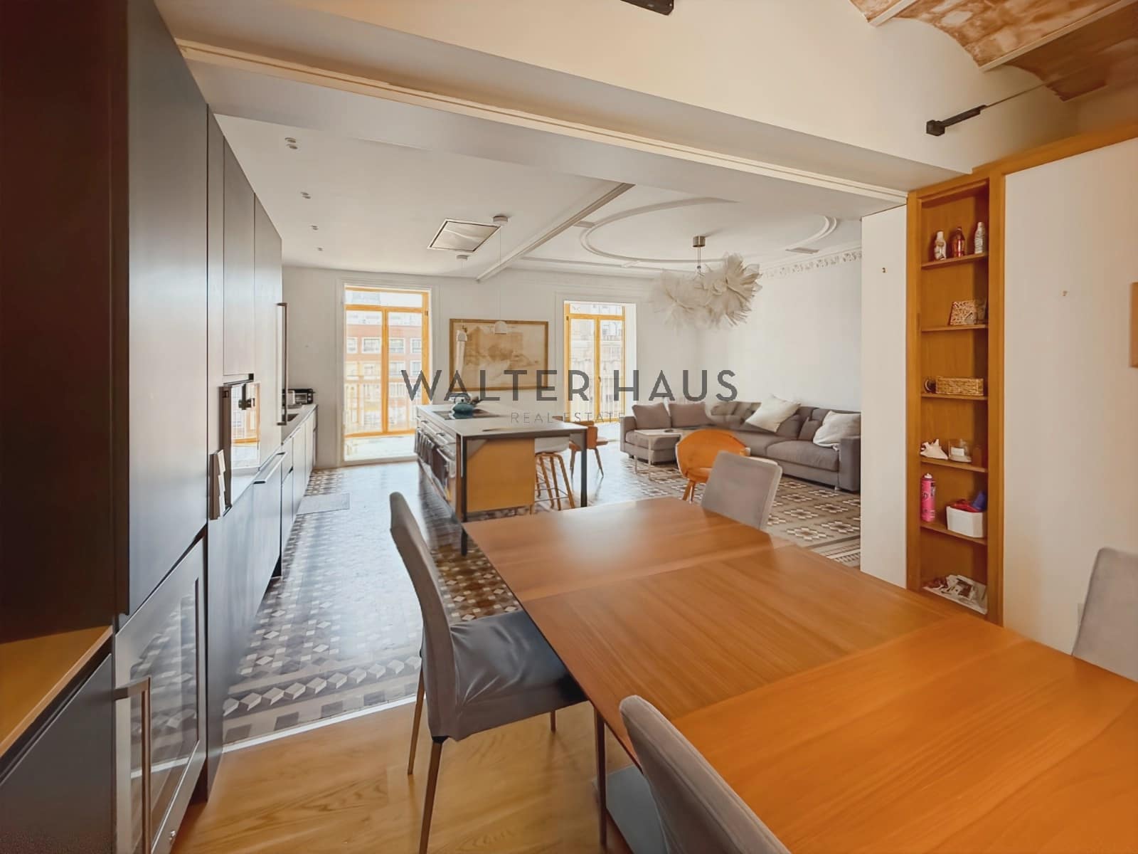 4 soverom Leilighet til leie i Barcelona by - € 5 500 (Ref: 9129274)