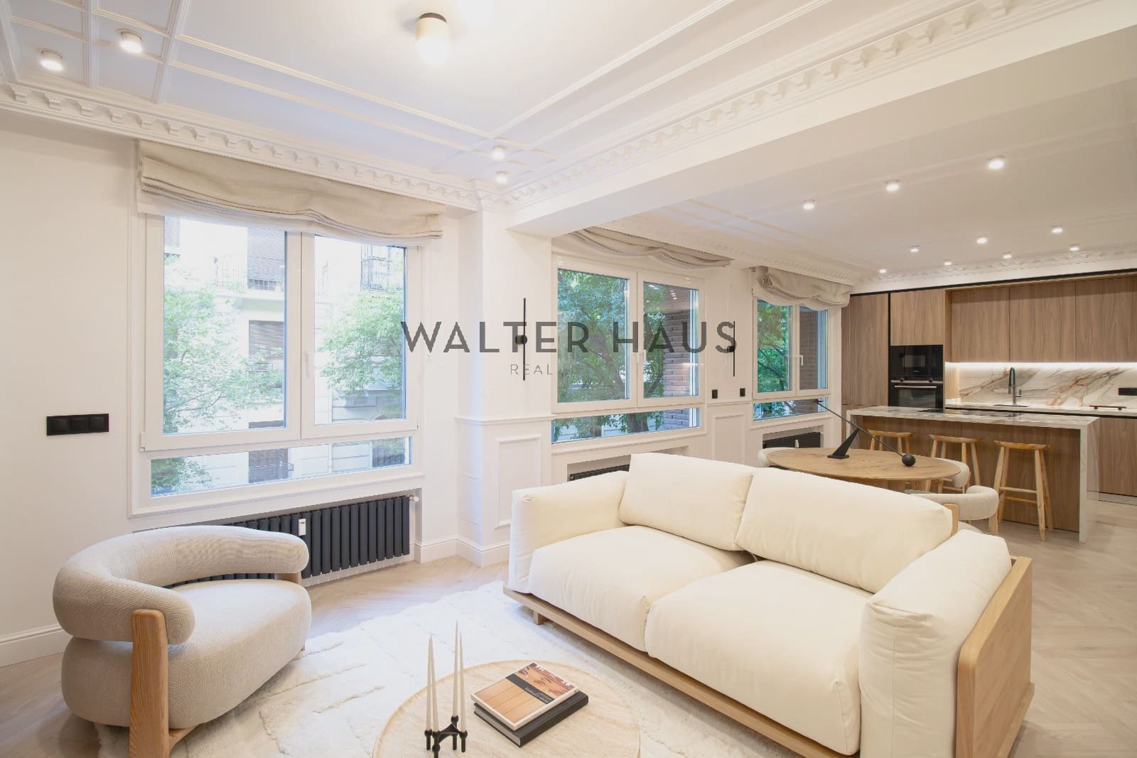 2 soveværelse Lejlighed til salg i Madrid by - € 1.790.000 (Ref: 9129348)