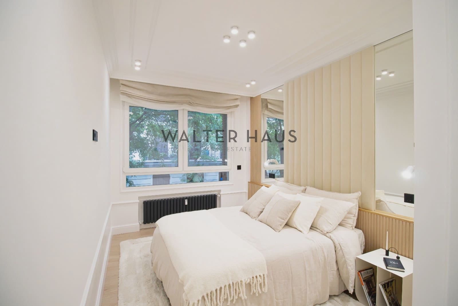 2 soveværelse Lejlighed til salg i Madrid by - € 1.790.000 (Ref: 9129348)