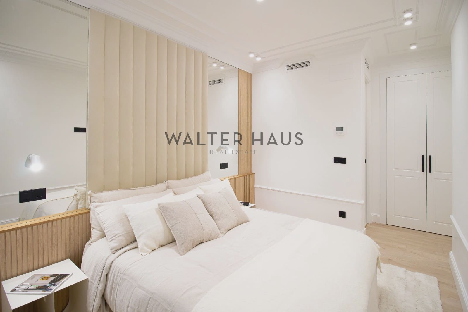 2 soveværelse Lejlighed til salg i Madrid by - € 1.790.000 (Ref: 9129348)