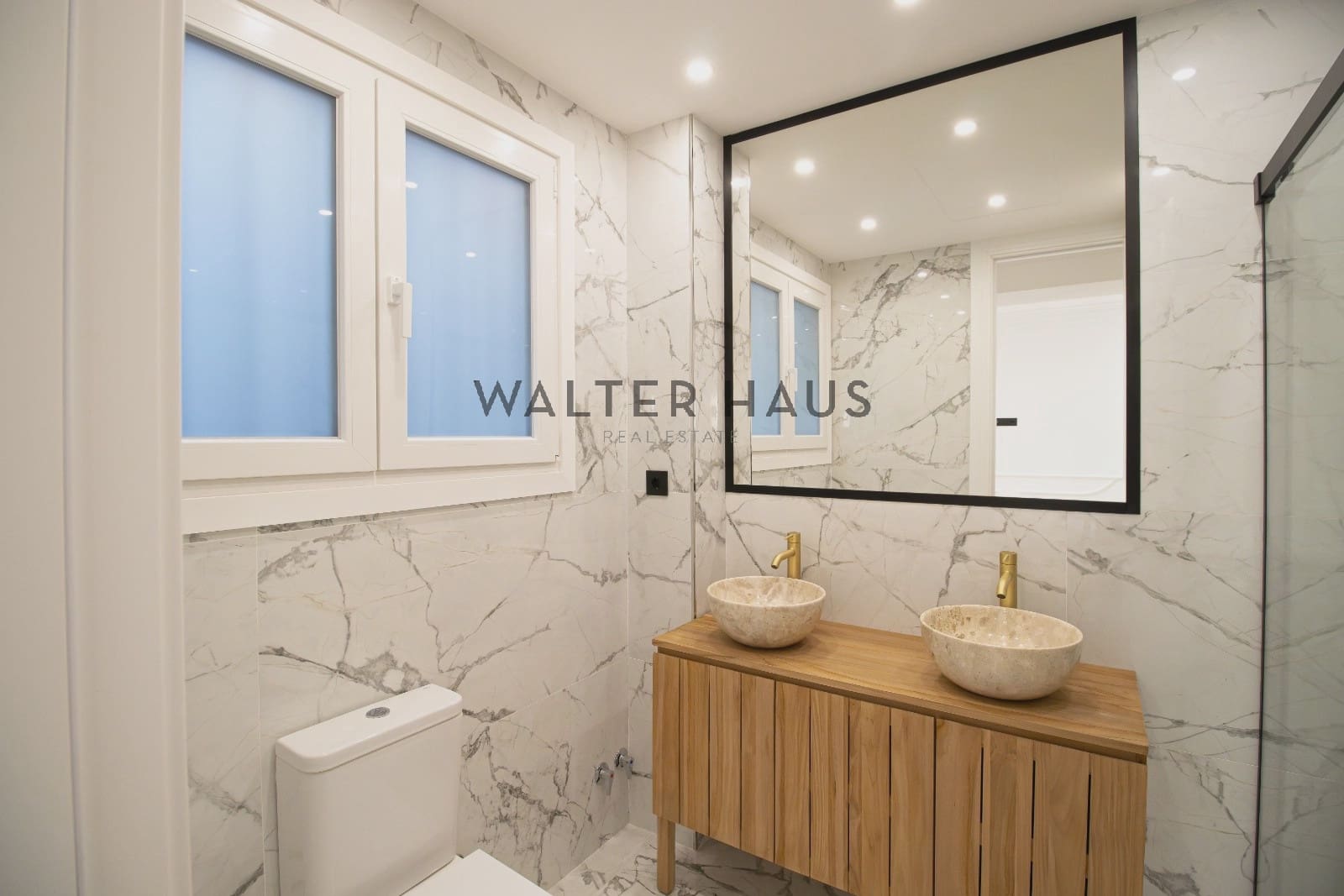 2 soveværelse Lejlighed til salg i Madrid by - € 1.790.000 (Ref: 9129348)