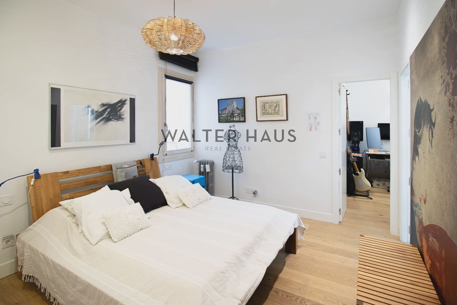 4 soveværelse Lejlighed til salg i Madrid by med swimmingpool - € 1.290.000 (Ref: 9131433)