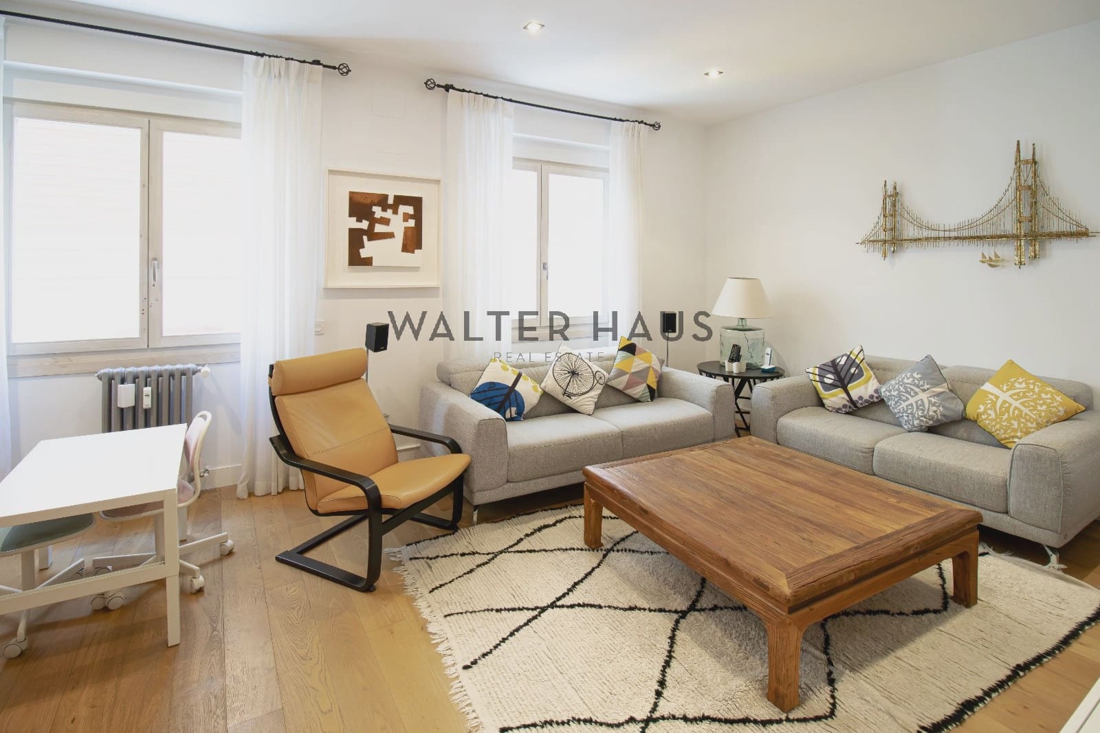 4 soveværelse Lejlighed til salg i Madrid by med swimmingpool - € 1.290.000 (Ref: 9131433)