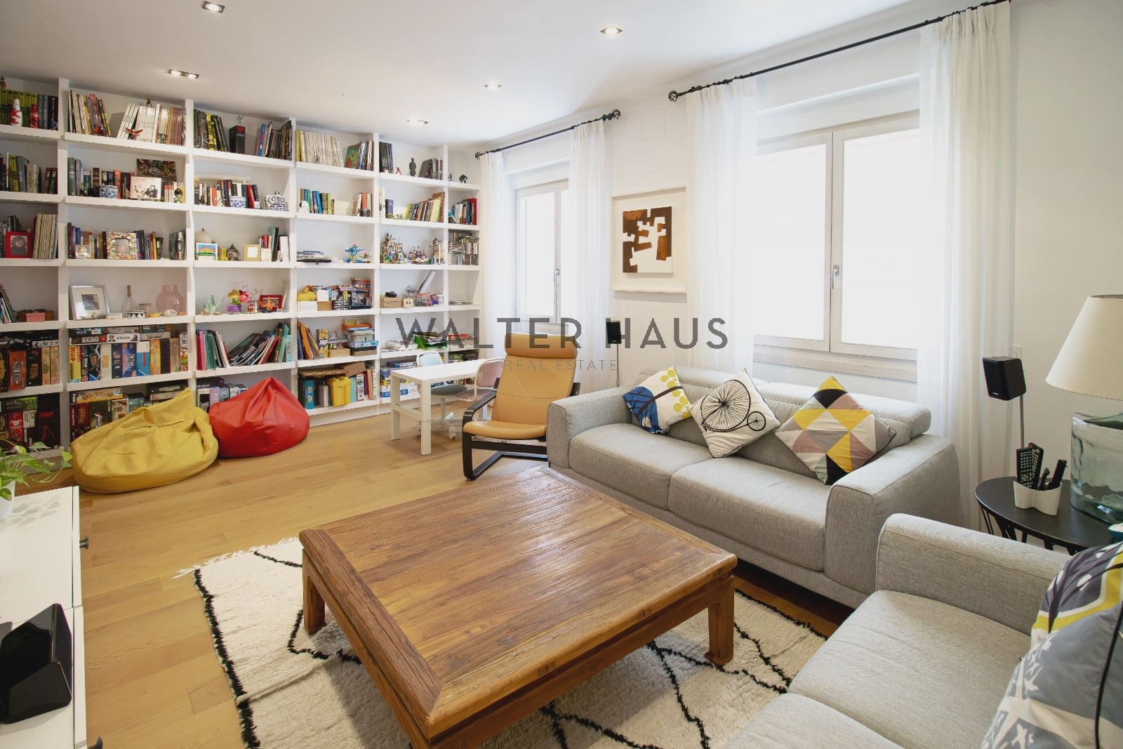 4 soveværelse Lejlighed til salg i Madrid by med swimmingpool - € 1.290.000 (Ref: 9131433)