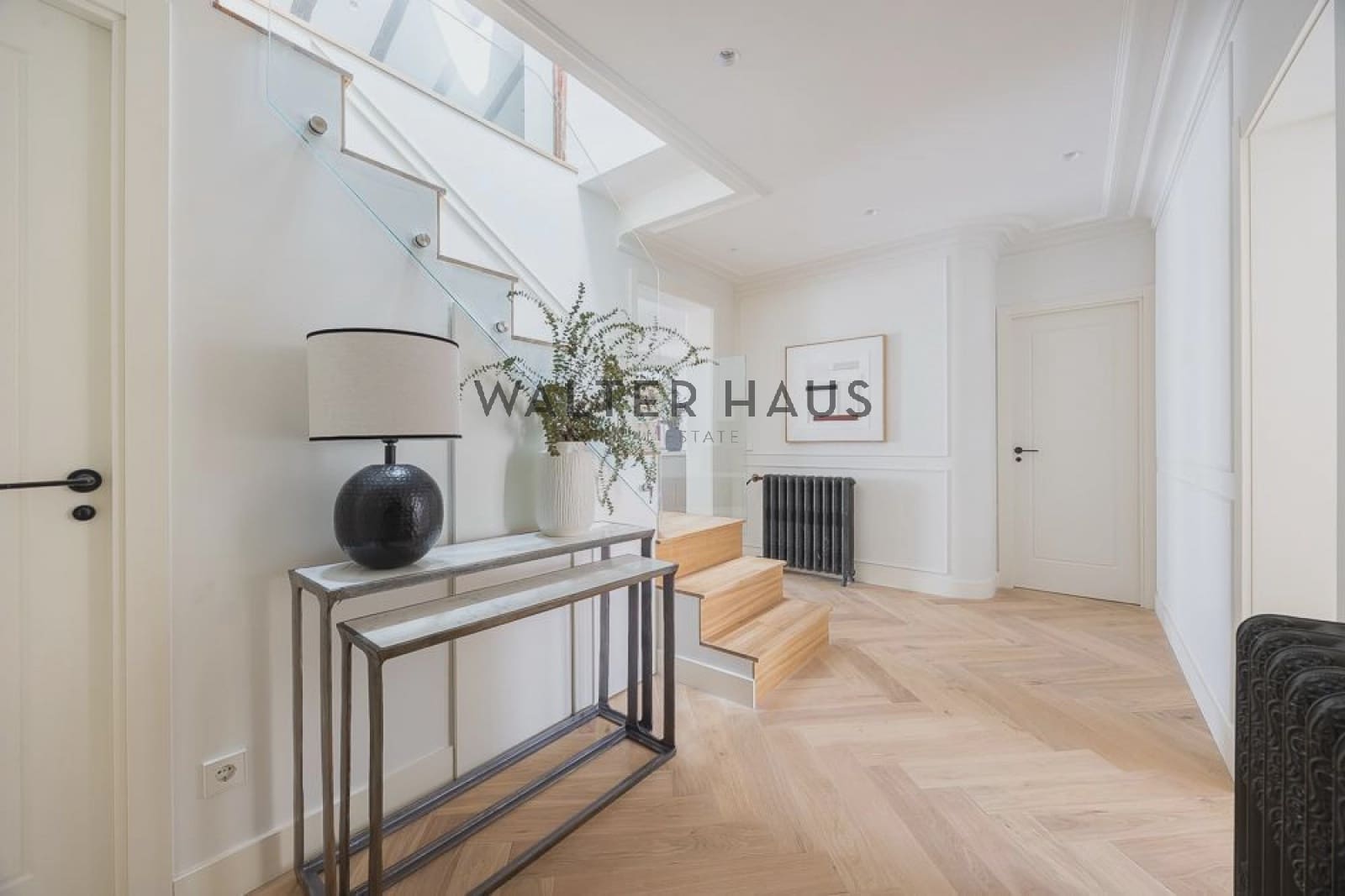 4 soveværelse Lejlighed til salg i Madrid by - € 3.200.000 (Ref: 9131861)