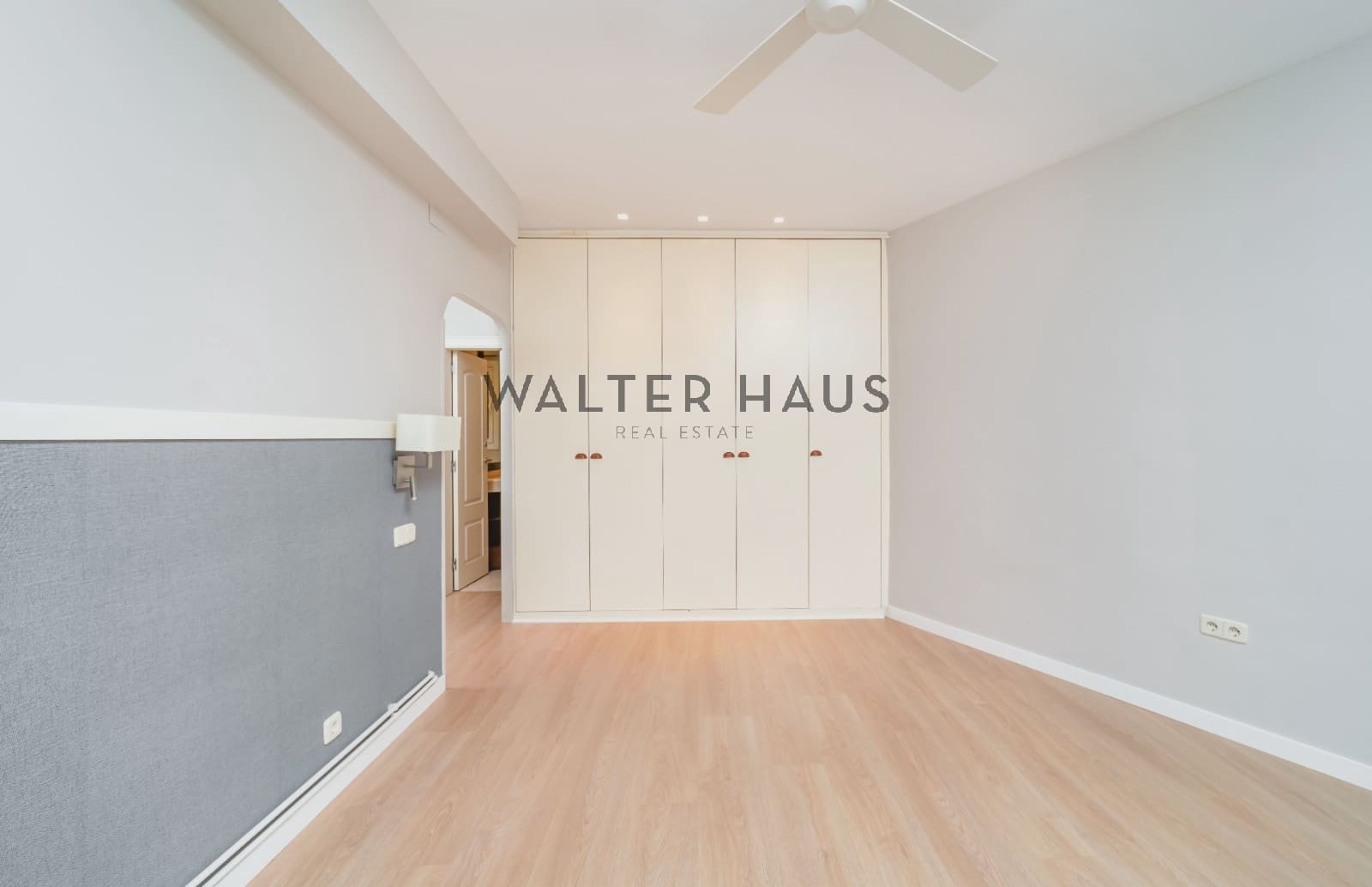 4 soveværelse Lejlighed til salg i Barcelona by - € 875.000 (Ref: 9132917)