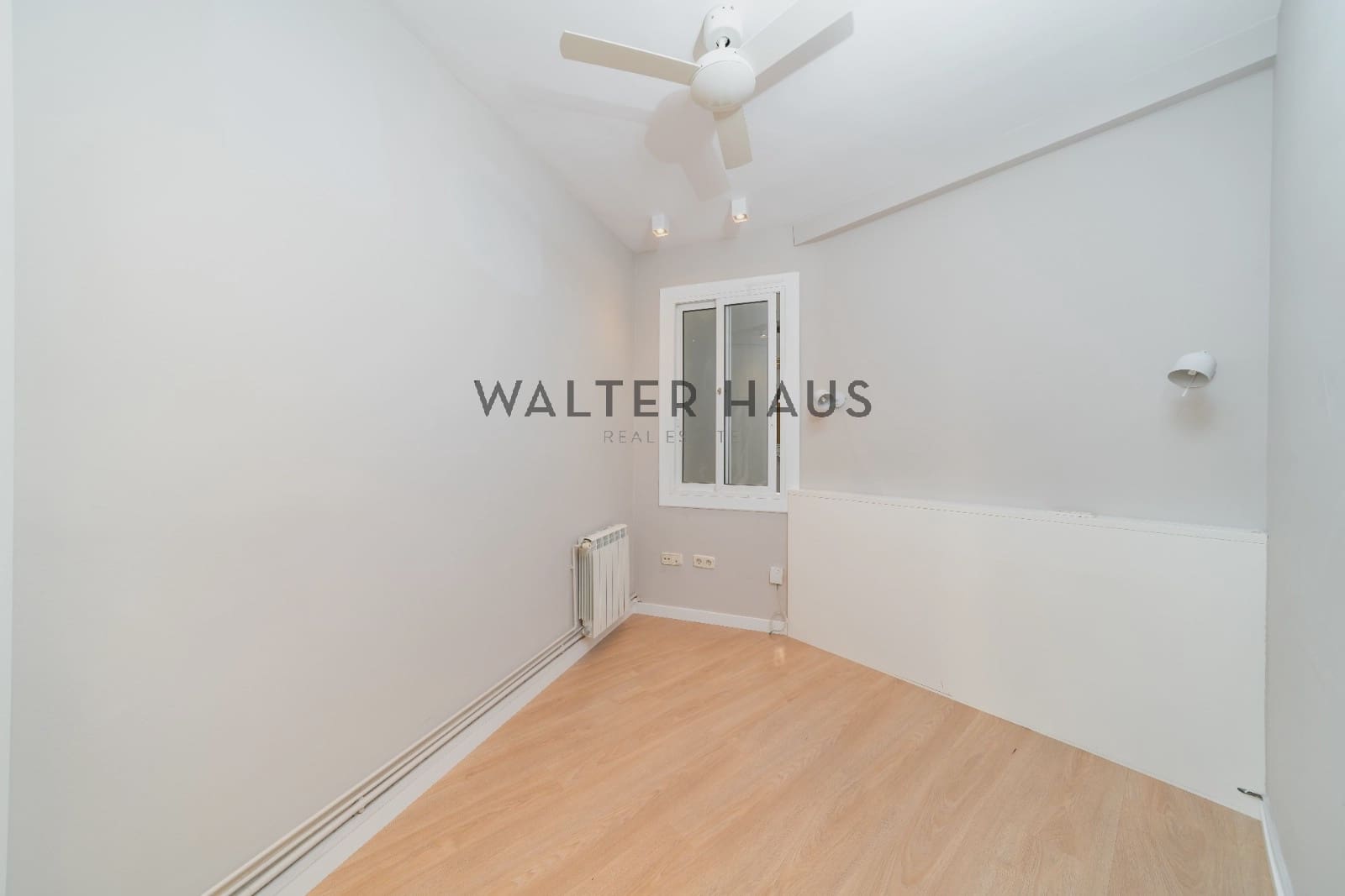 4 soveværelse Lejlighed til salg i Barcelona by - € 875.000 (Ref: 9132917)