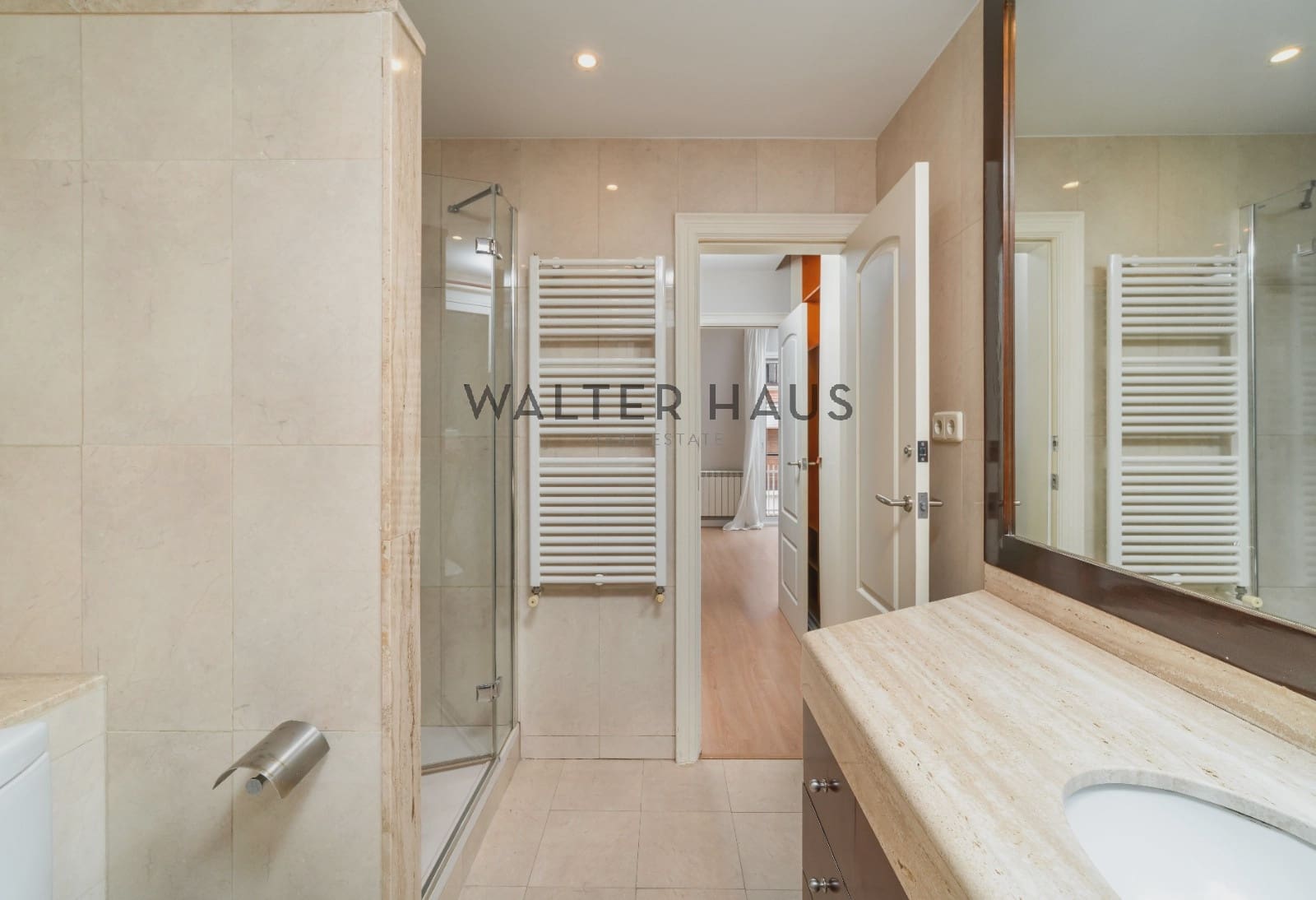 4 soveværelse Lejlighed til salg i Barcelona by - € 875.000 (Ref: 9132917)