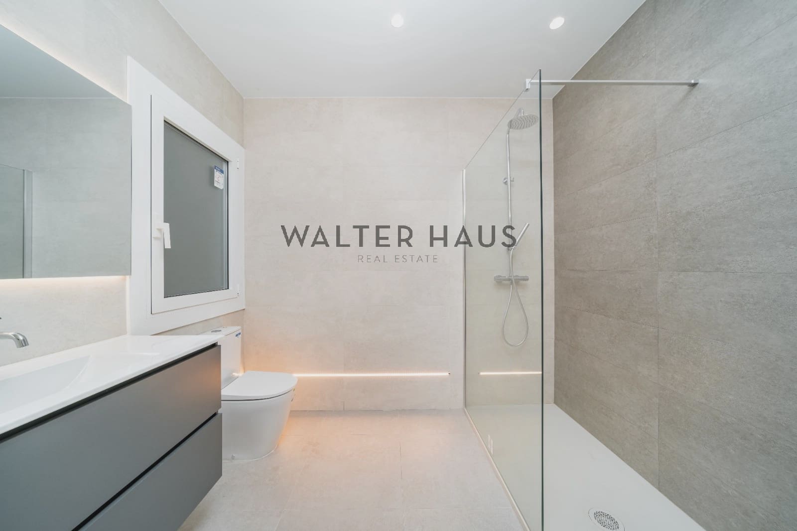 4 sovrum Lägenhet till salu i Barcelona stad - 1 495 000 € (Ref: 9133141)