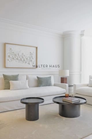 4 bedroom Flat for sale in Recoletos, Madrid city - € 2,990,000 (Ref: 9133672)