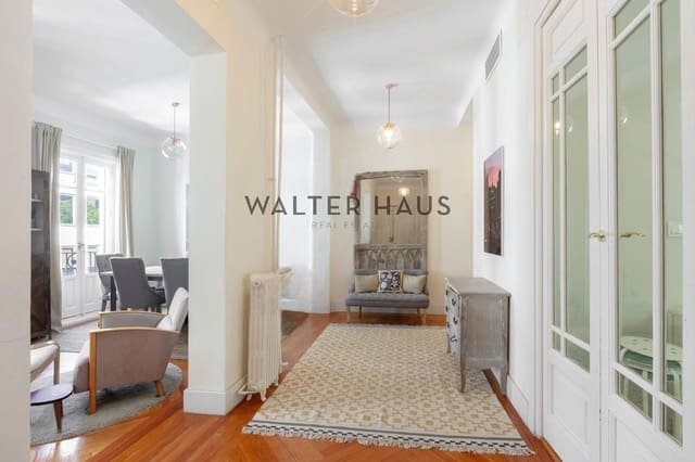 Piso de 4 habitaciones en Almagro, Madrid ciudad en alquiler con piscina - 3.950 € (Ref: 9136285)