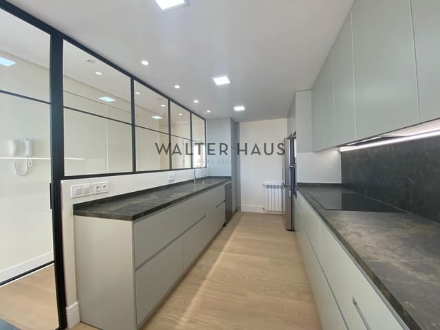 Ático de 2 habitaciones en Castellana, Madrid ciudad en alquiler - 6.000 € (Ref: 9136432)