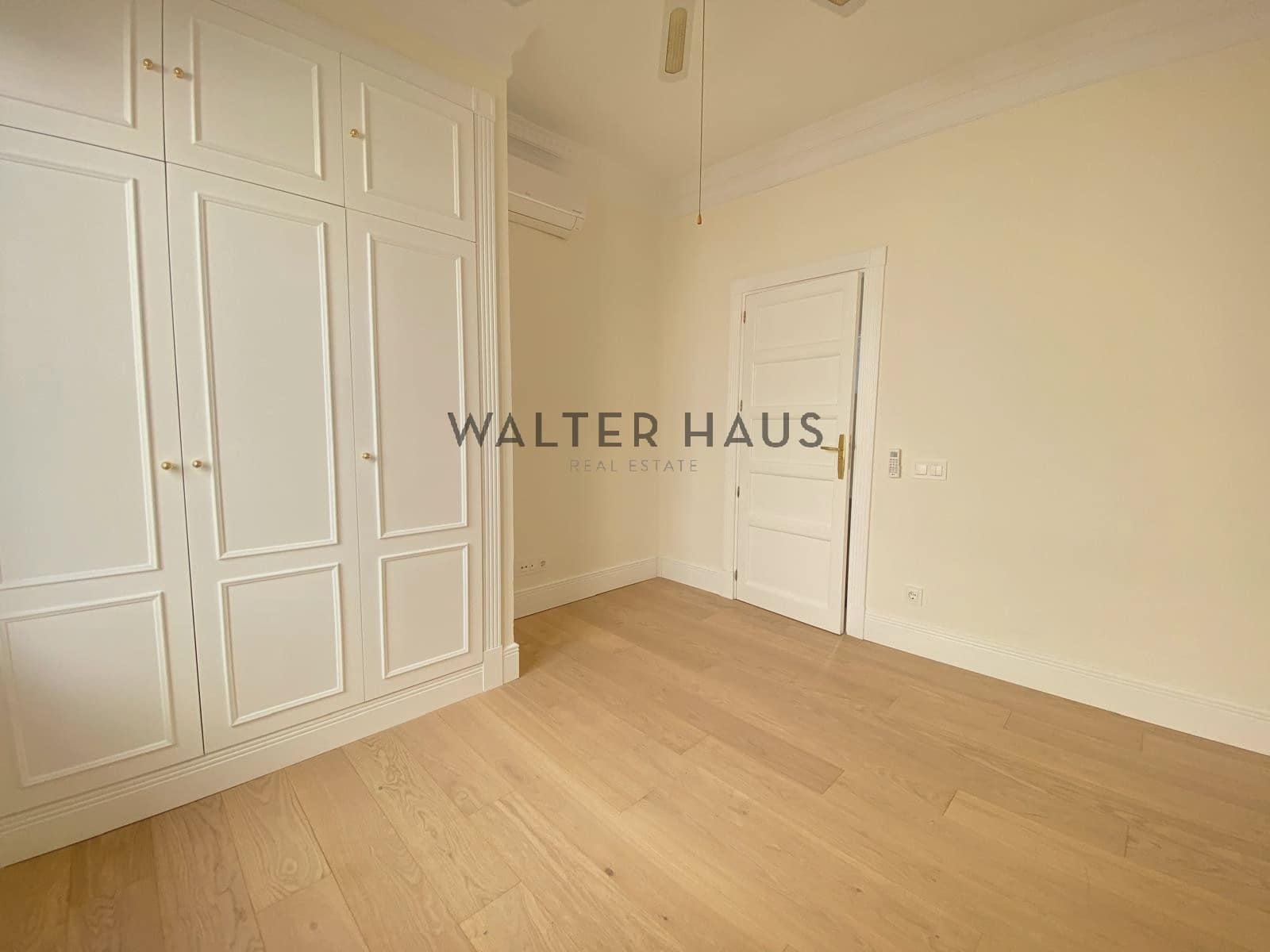 2 slaapkamer Penthouse te huur in Madrid stad - € 6.000 (Ref: 9136432)