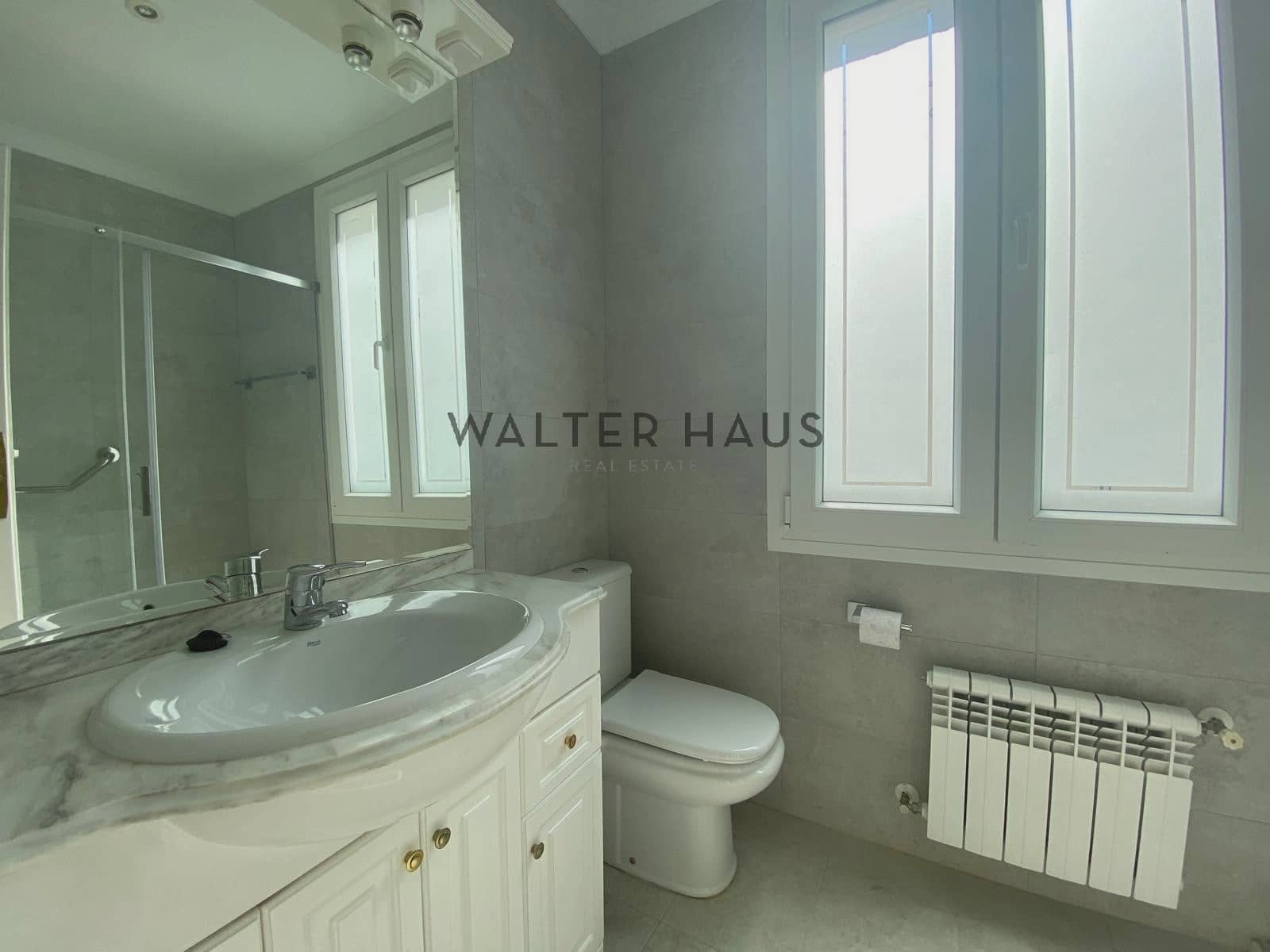 2 slaapkamer Penthouse te huur in Madrid stad - € 6.000 (Ref: 9136432)