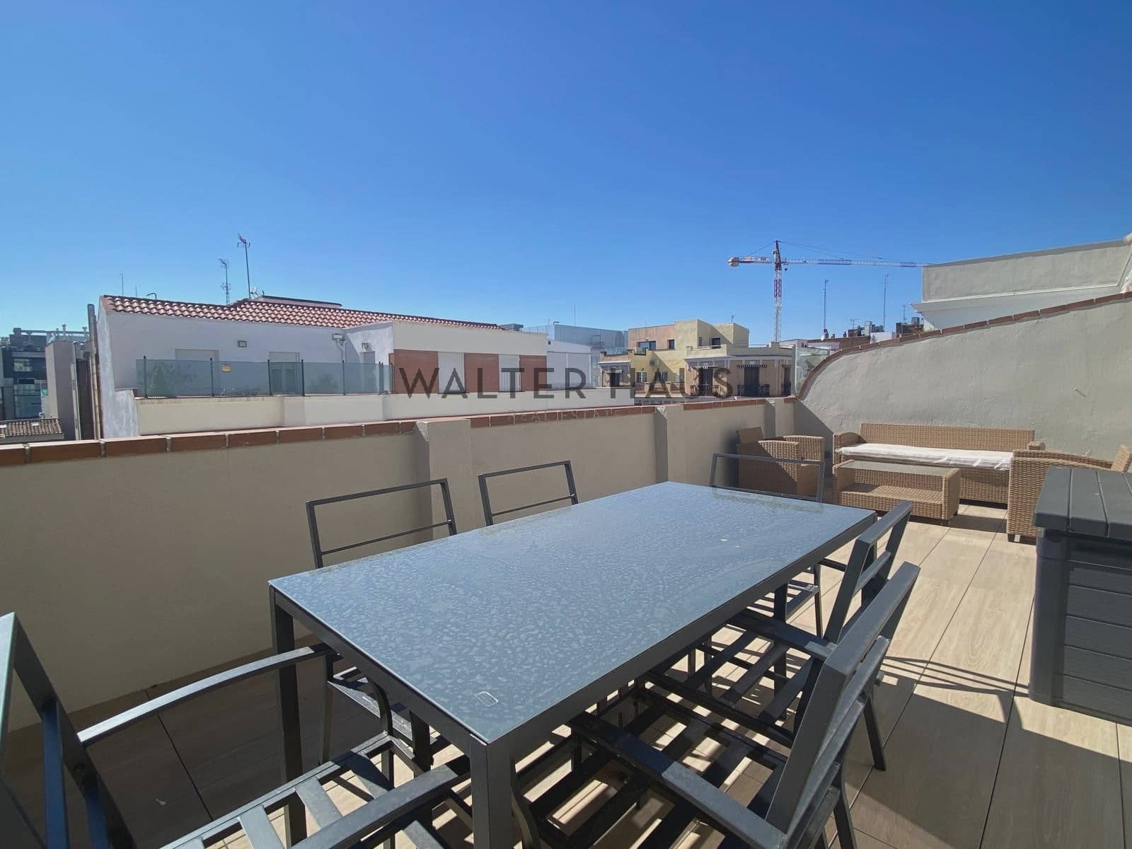 2 slaapkamer Penthouse te huur in Madrid stad - € 6.000 (Ref: 9136432)