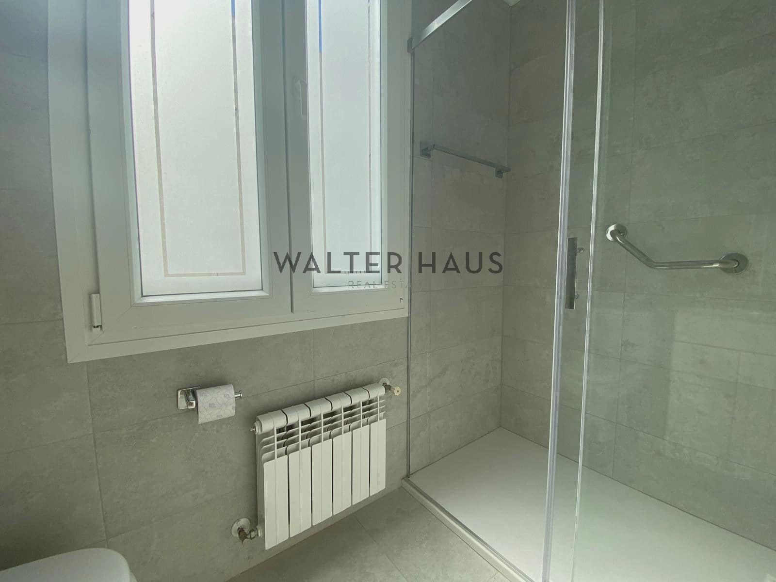 2 slaapkamer Penthouse te huur in Madrid stad - € 6.000 (Ref: 9136432)