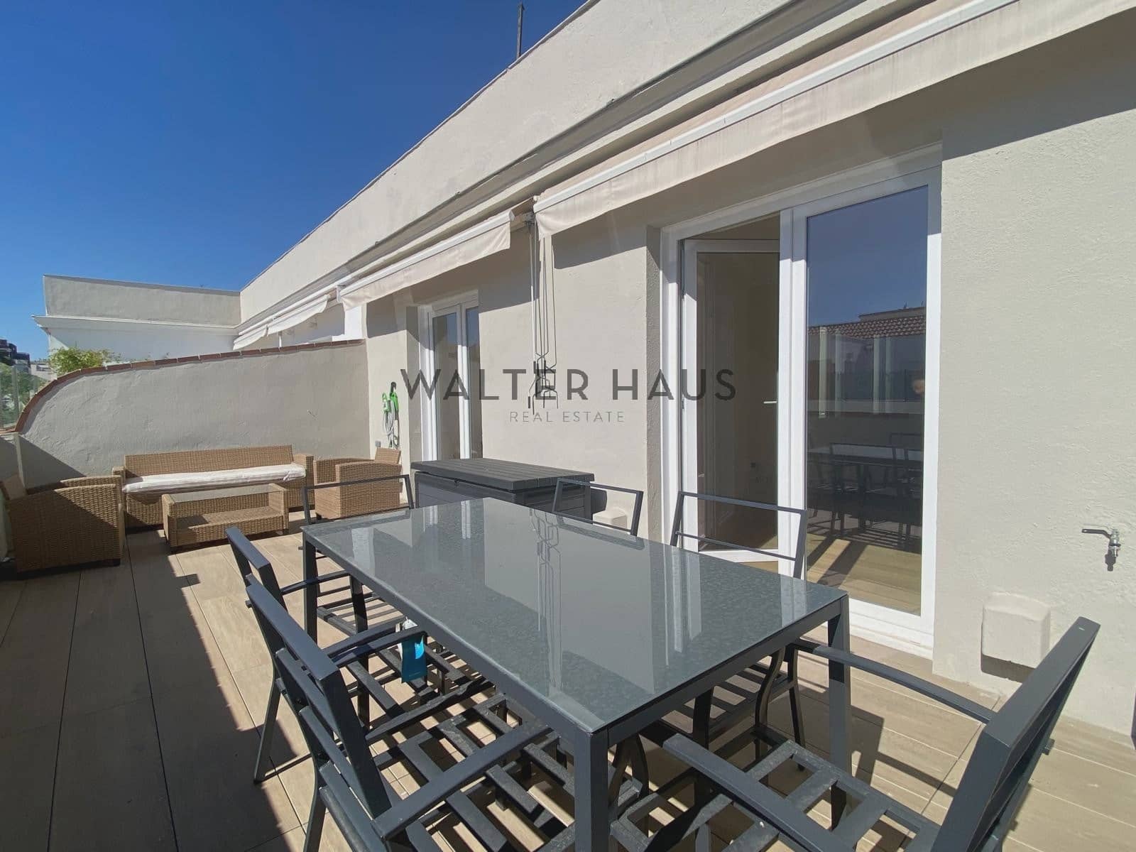 2 slaapkamer Penthouse te huur in Madrid stad - € 6.000 (Ref: 9136432)