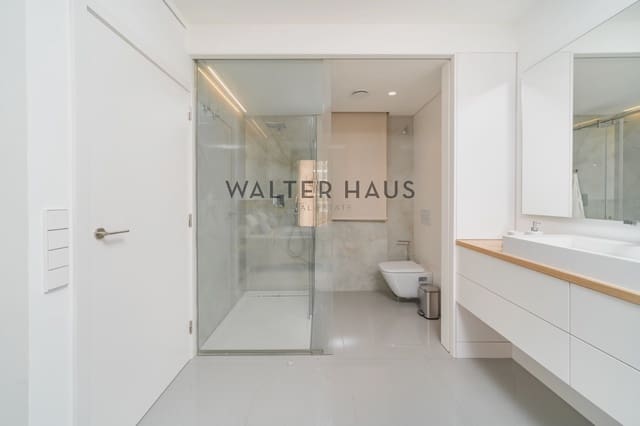 2 bedroom Penthouse for sale in La Dreta de L'Eixample, Barcelona city - € 1,290,000 (Ref: 9141140)