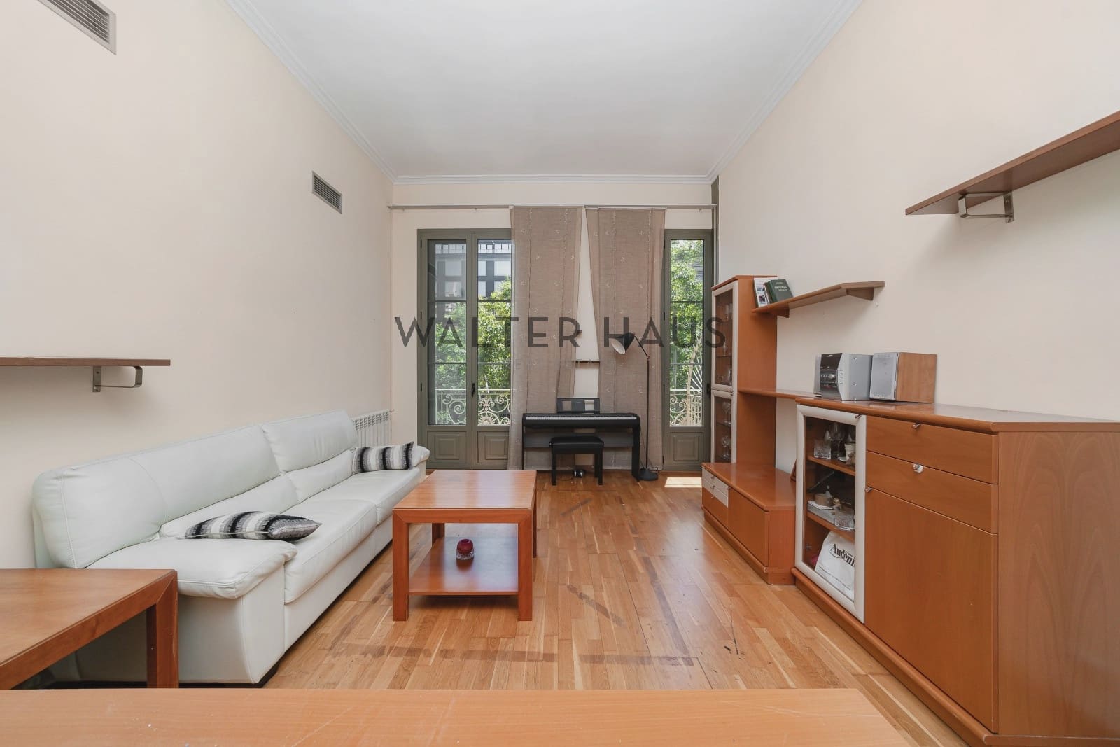 4 soveværelse Lejlighed til salg i Barcelona by - € 795.000 (Ref: 9142467)