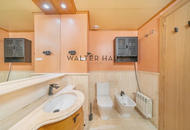 4 sovrum Lägenhet till salu i La Dreta de L'Eixample, Barcelona stad - 795 000 € (Ref: 9142467)