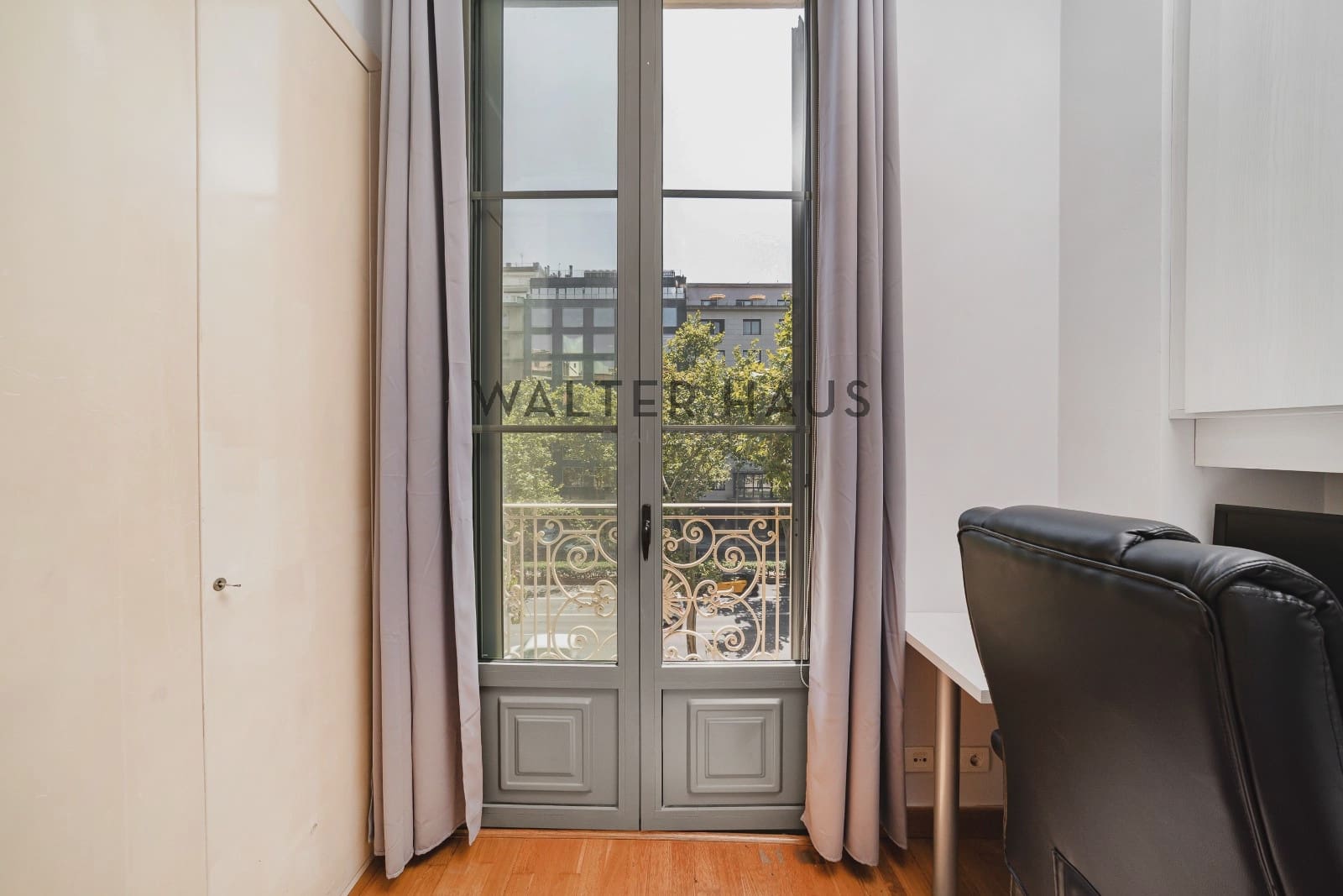 4 soveværelse Lejlighed til salg i Barcelona by - € 795.000 (Ref: 9142467)