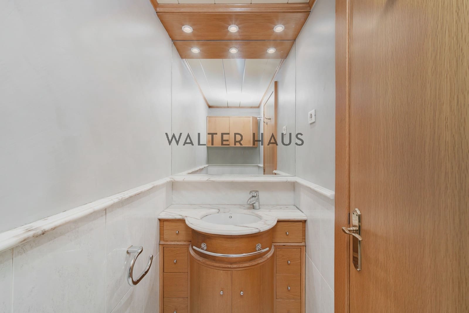 4 soveværelse Lejlighed til salg i Barcelona by - € 795.000 (Ref: 9142467)