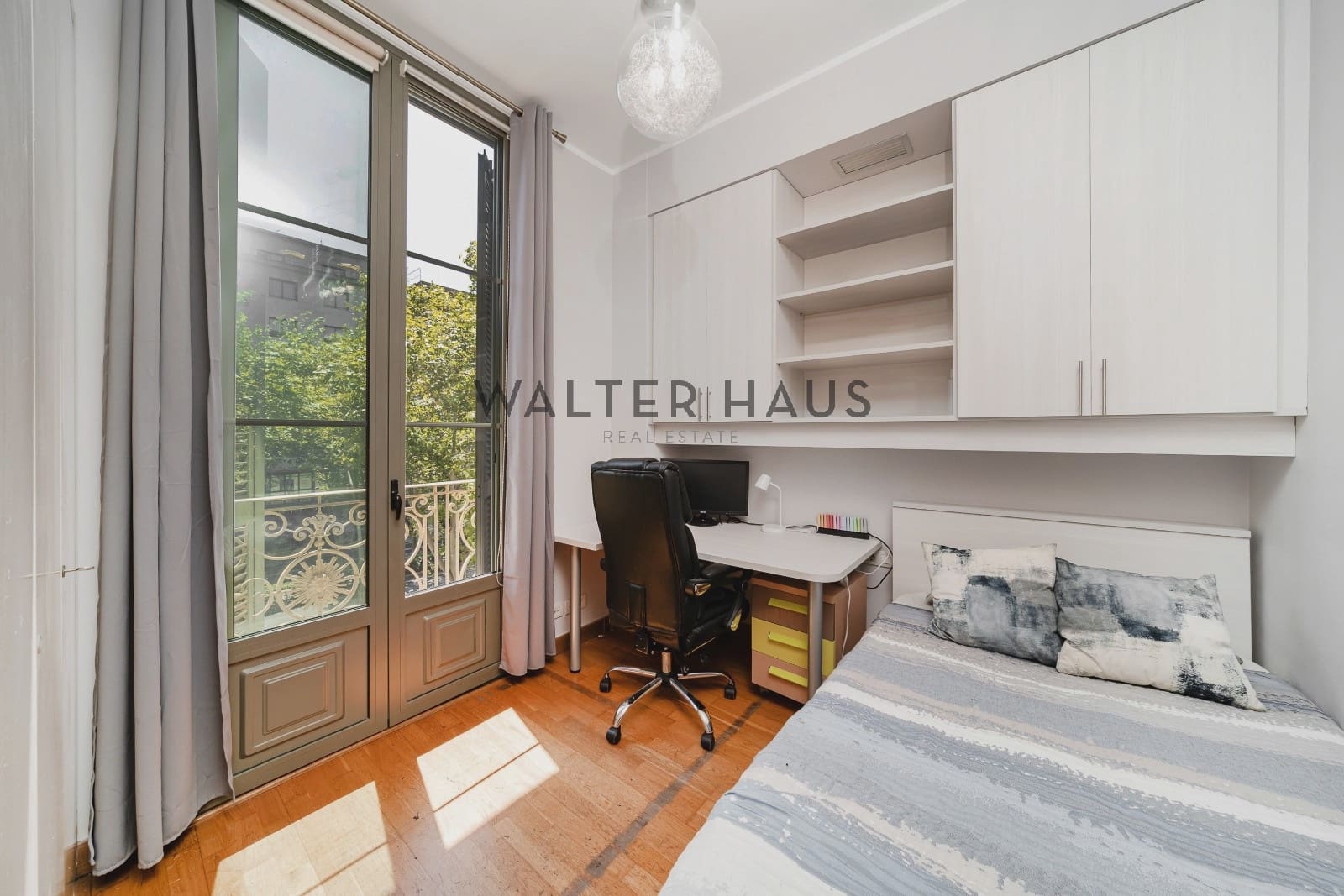 4 soveværelse Lejlighed til salg i Barcelona by - € 795.000 (Ref: 9142467)