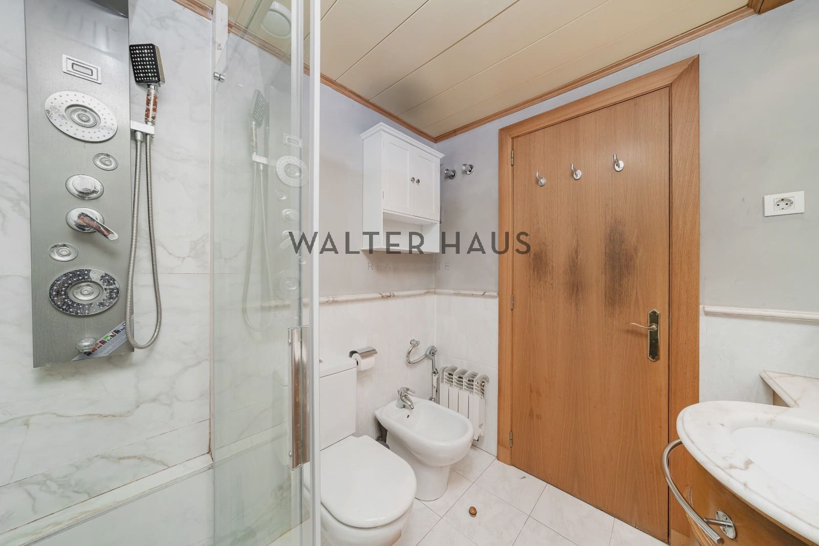 4 soveværelse Lejlighed til salg i Barcelona by - € 795.000 (Ref: 9142467)