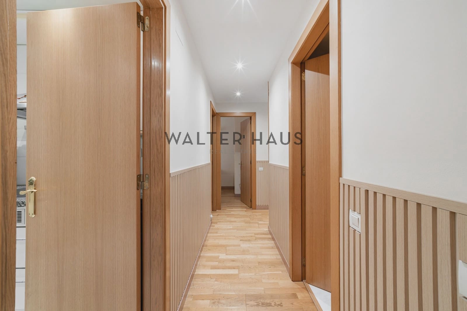 4 soveværelse Lejlighed til salg i Barcelona by - € 795.000 (Ref: 9142467)