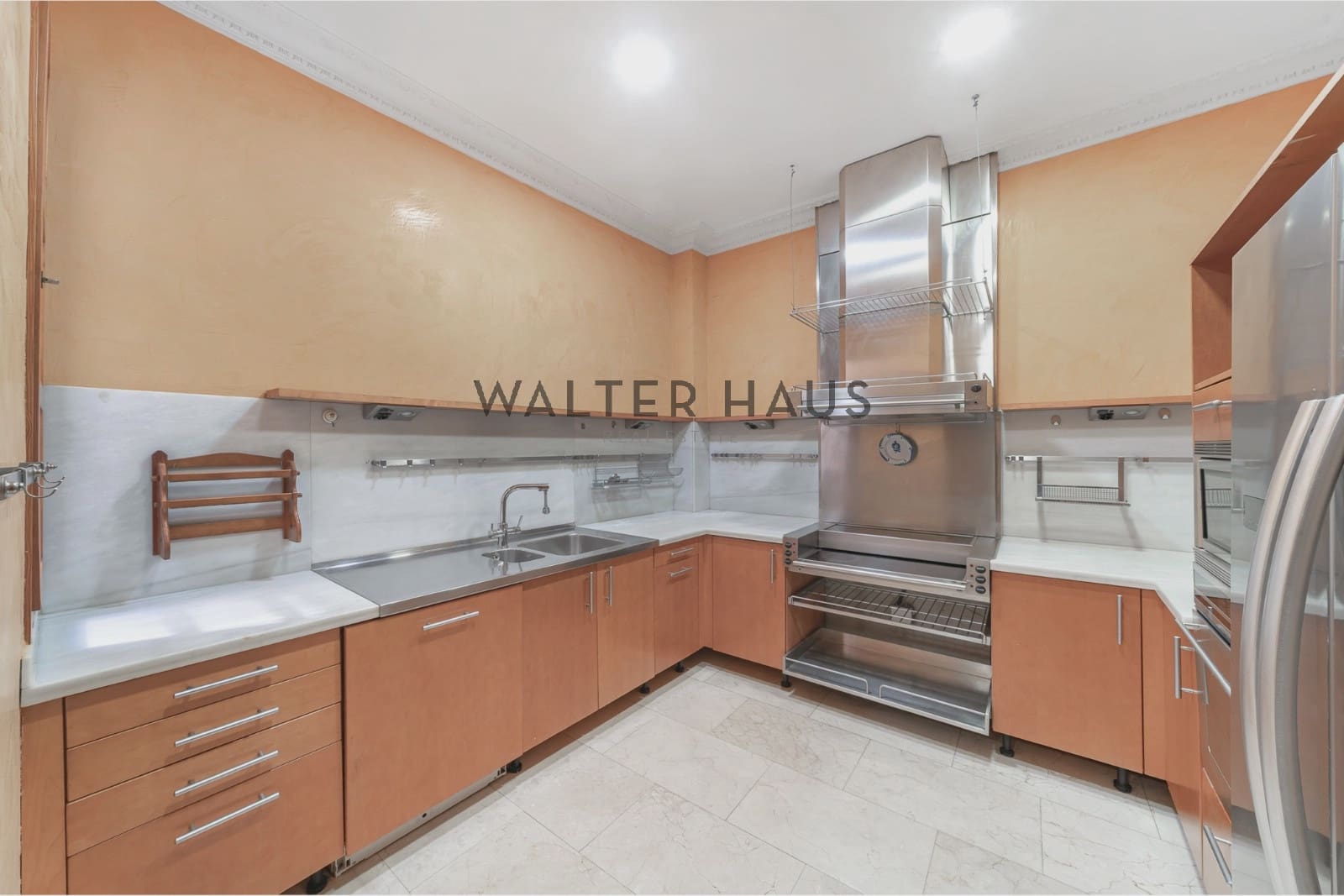 3 soveværelse Lejlighed til salg i Barcelona by med swimmingpool - € 980.000 (Ref: 9146134)