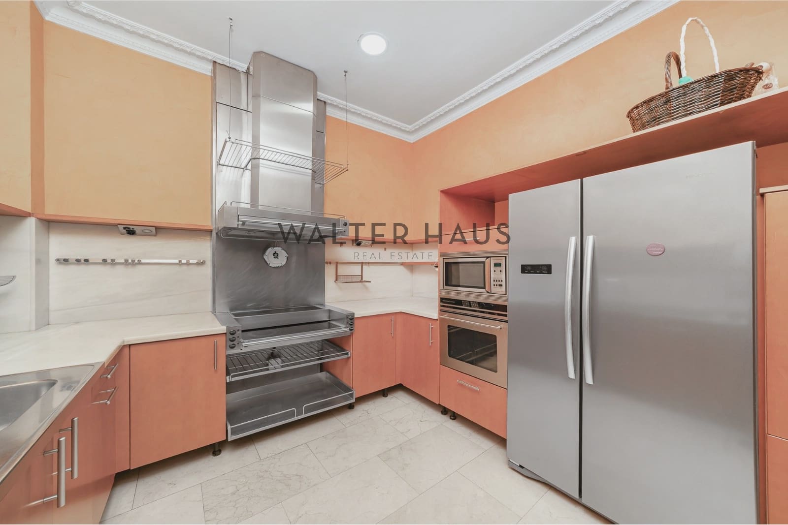 3 soveværelse Lejlighed til salg i Barcelona by med swimmingpool - € 980.000 (Ref: 9146134)