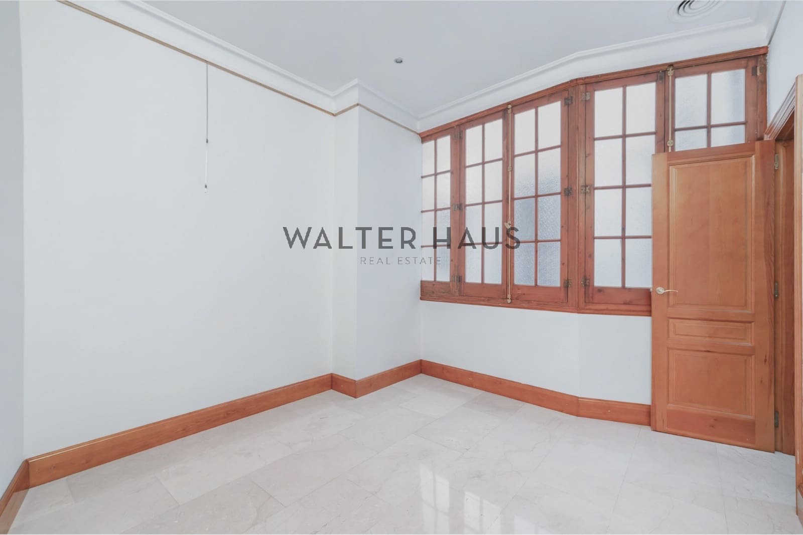 3 soveværelse Lejlighed til salg i Barcelona by med swimmingpool - € 980.000 (Ref: 9146134)