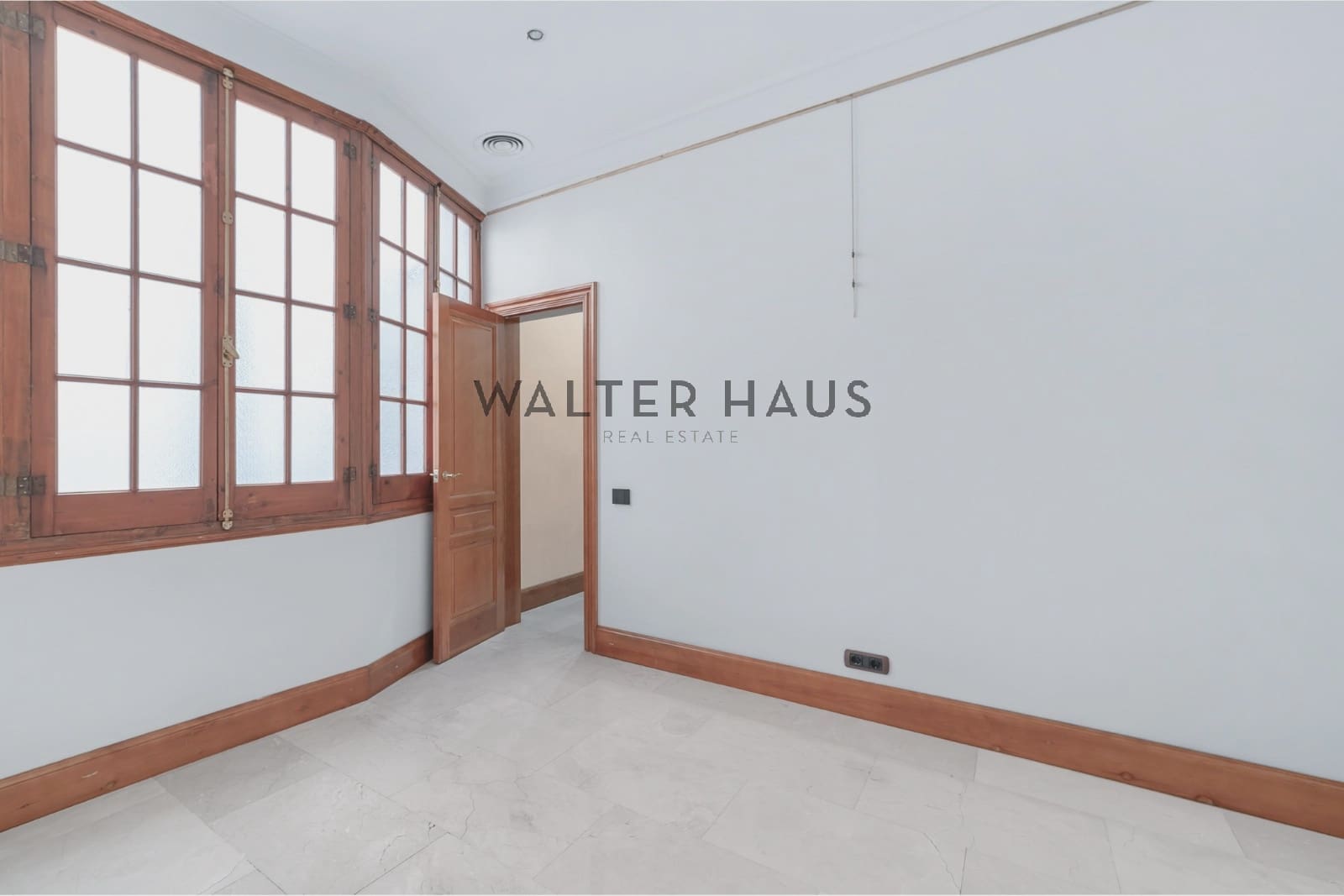 3 soveværelse Lejlighed til salg i Barcelona by med swimmingpool - € 980.000 (Ref: 9146134)