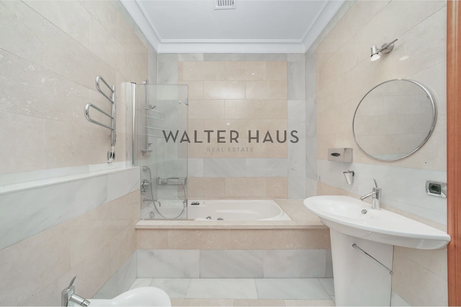 3 soveværelse Lejlighed til salg i Barcelona by med swimmingpool - € 980.000 (Ref: 9146134)