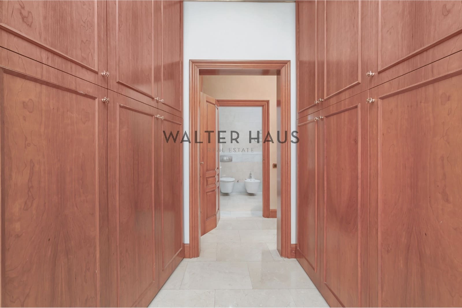 3 soveværelse Lejlighed til salg i Barcelona by med swimmingpool - € 980.000 (Ref: 9146134)