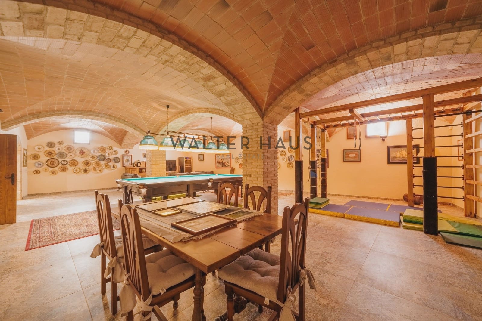 4 bedroom Villa for sale in Sant Feliu de Guixols with pool - € 2,800,000 (Ref: 9150971)