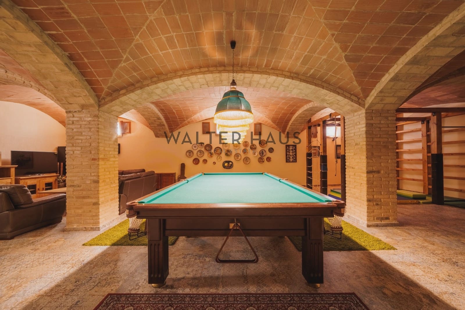 4 bedroom Villa for sale in Sant Feliu de Guixols with pool - € 2,800,000 (Ref: 9150971)